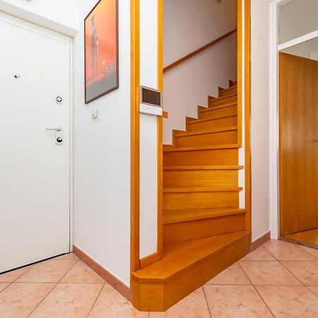 Apartment Pepalo,Omis Free Parking Bagian luar foto