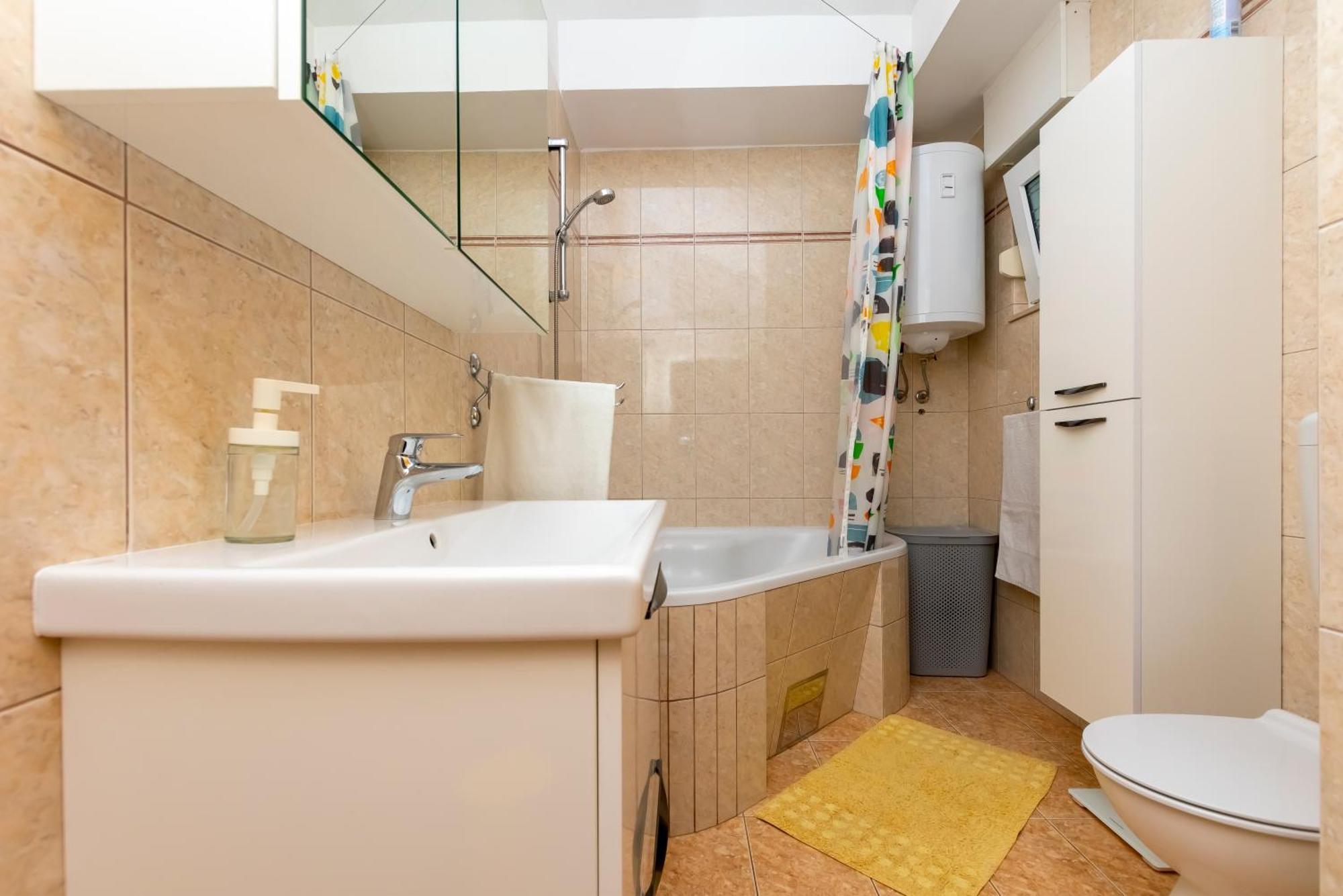 Apartment Pepalo,Omis Free Parking Bagian luar foto