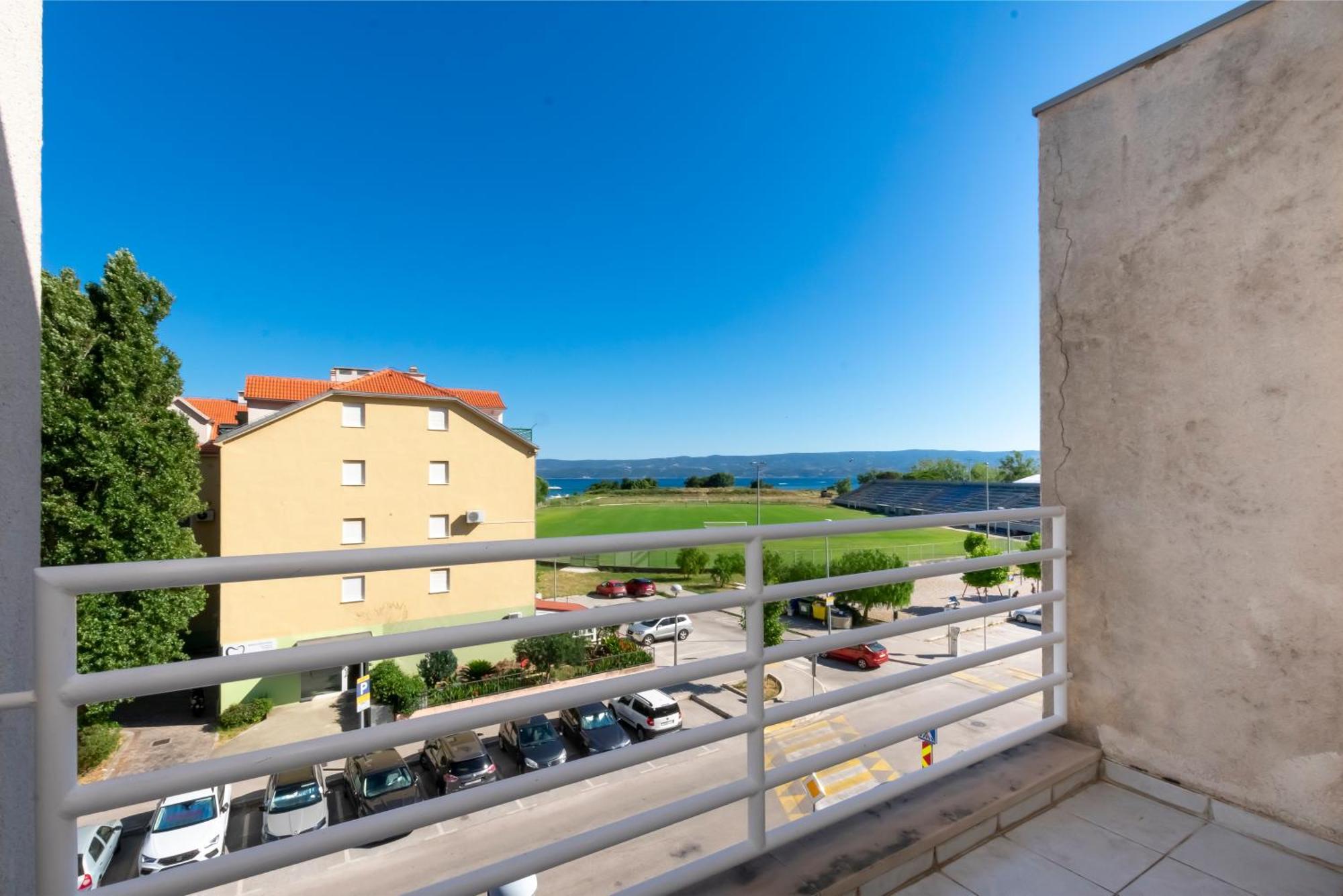 Apartment Pepalo,Omis Free Parking Bagian luar foto